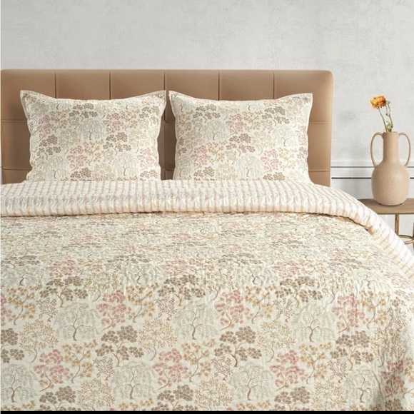 BNWT Orchard Trees Quilt Set with 2 Shams - Cream and Brown size # Full/ Queen - Picture 4 of 5
